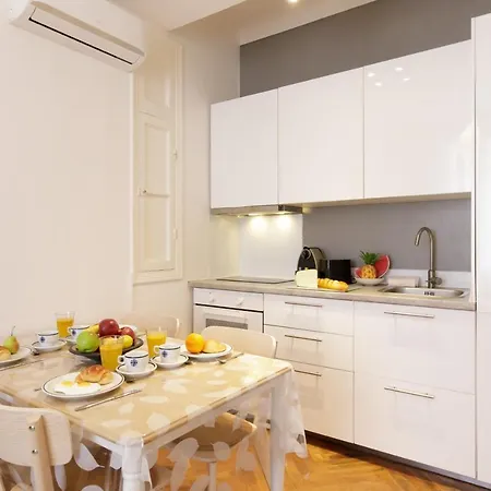 Palais Ceres Yourhosthelper Apartment *